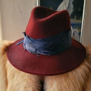 Eugenia KIM 100% Wool Fedora Hat burgundy with feathers Rare NWT Fall Hat
